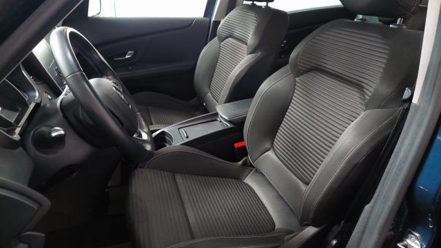 Renault Grand Scénic image 1