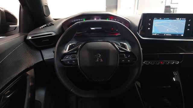 Peugeot 2008 image 5