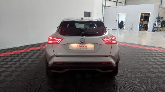 Nissan Juke image 6