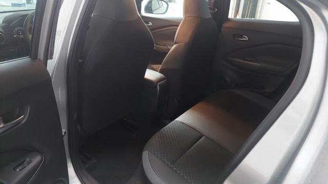Nissan Juke image 3