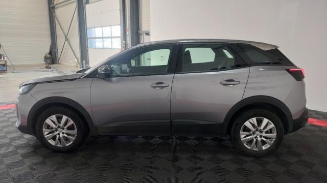 Peugeot 3008 image 2