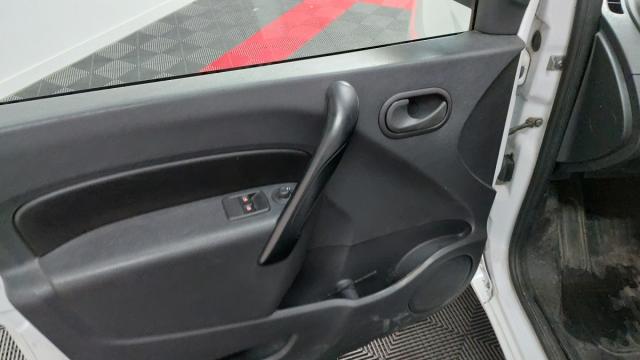 Renault Kangoo Express image 6