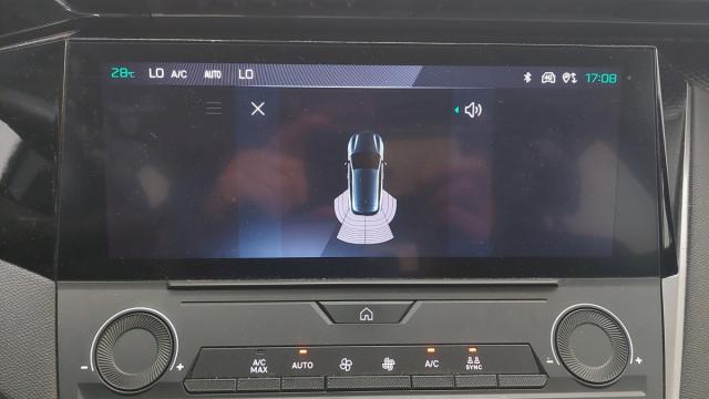 Peugeot 308 image 9