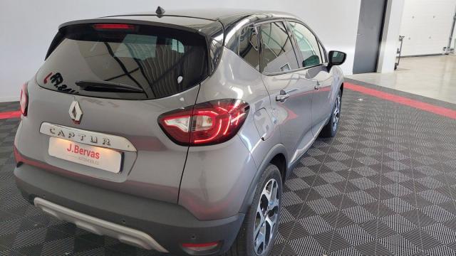 Renault Captur image 1