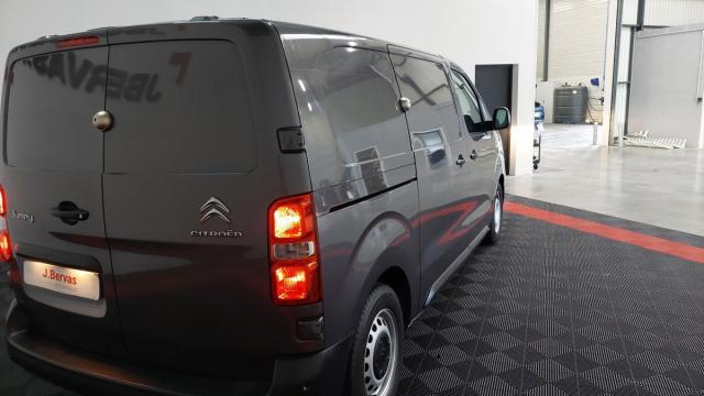 Citroen Jumpy image 2