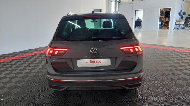 Volkswagen Tiguan image 9