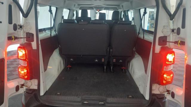 Peugeot Expert Combi image 7
