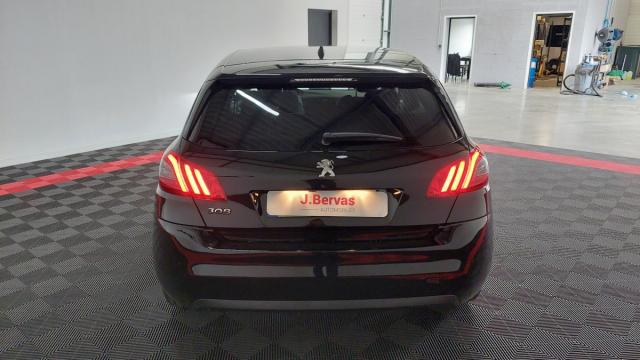 Peugeot 308 image 3