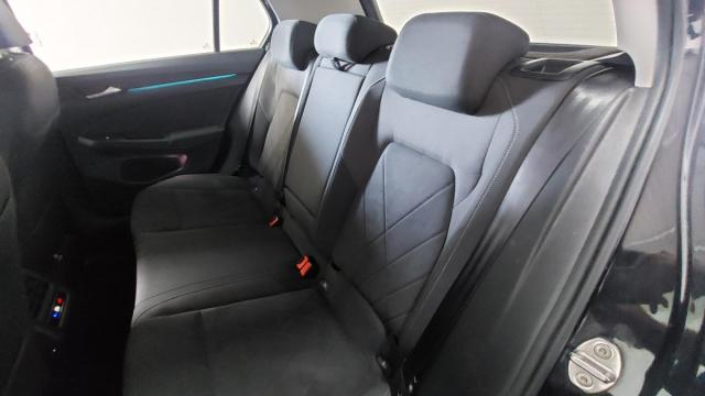Volkswagen Golf image 2