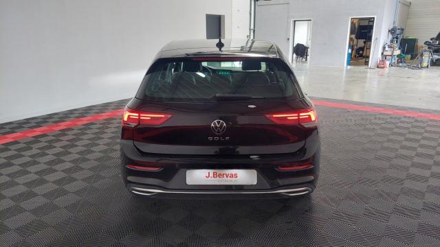 Volkswagen Golf image 8
