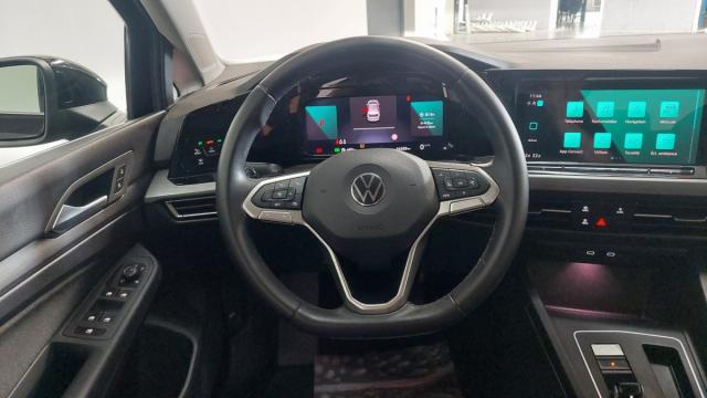 Volkswagen Golf image 6