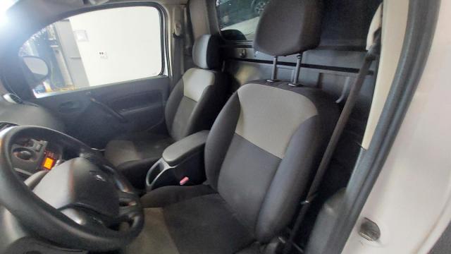 Renault Kangoo Express image 9