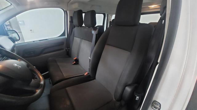 Peugeot Expert Combi image 3