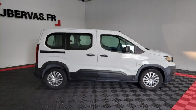 Peugeot Rifter image 9