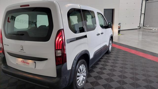 Peugeot Rifter image 8