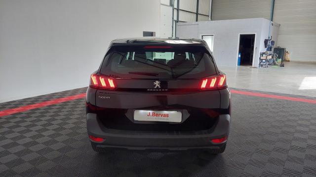 Peugeot 5008 image 8