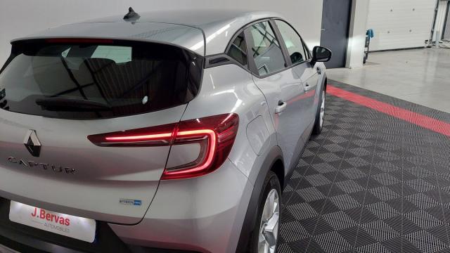 Renault Captur image 8