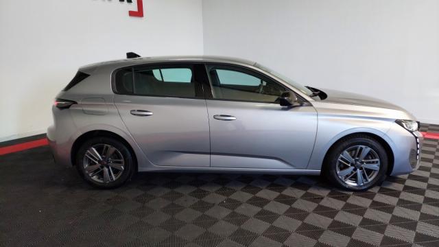 Peugeot 308 image 2