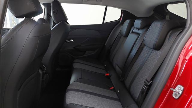 Peugeot 408 image 4