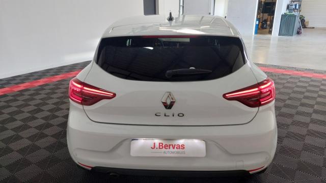 Renault Clio image 9