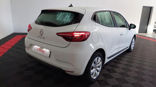 Renault Clio image 2