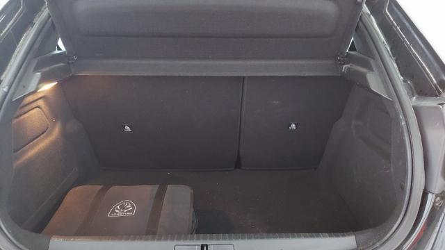 Peugeot E-208 image 3