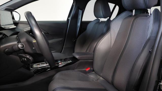 Peugeot E-208 image 1
