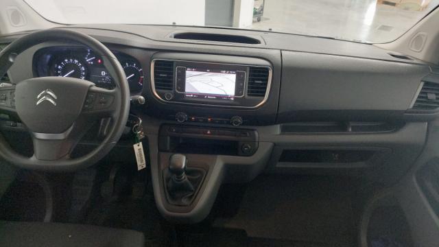 Citroen Jumpy image 3