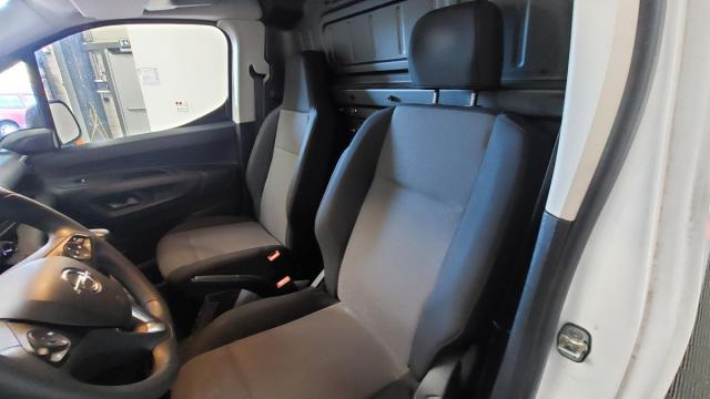 Opel Combo image 4