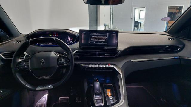 Peugeot 5008 image 9