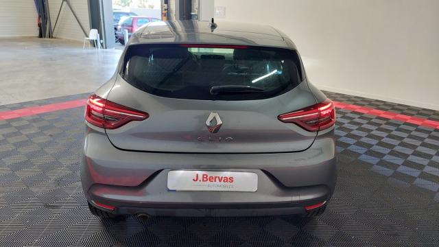 Renault Clio image 6