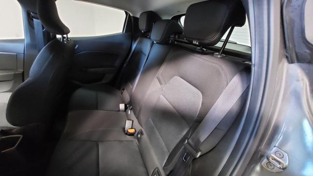 Renault Clio image 7