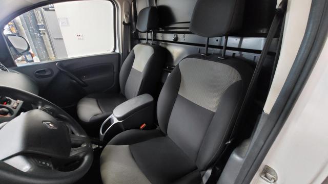 Renault Kangoo Express image 2