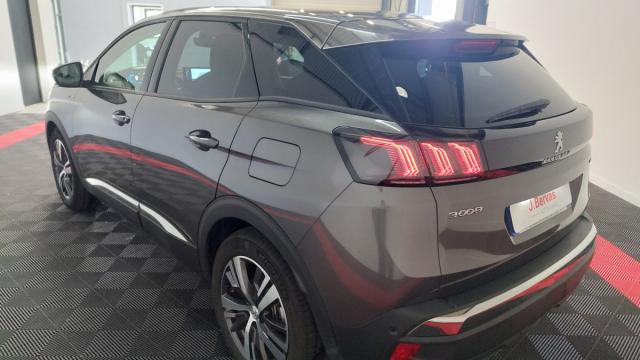 Peugeot 3008 image 3