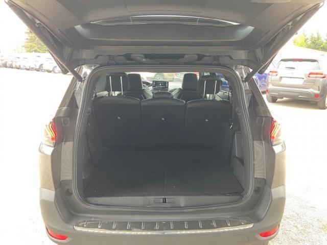 Peugeot 5008 image 8