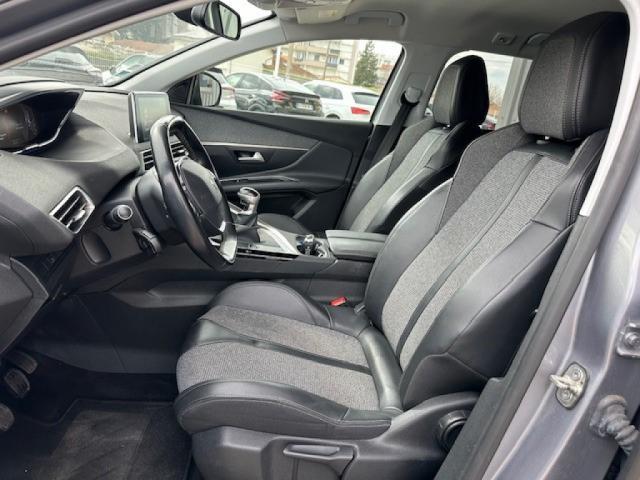 Peugeot 3008 image 9