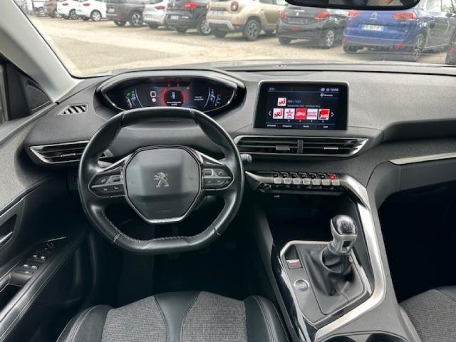 Peugeot 3008 image 1