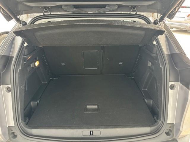 Peugeot 3008 image 6