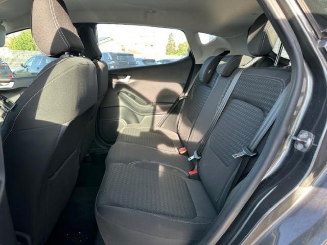 Ford Fiesta image 3