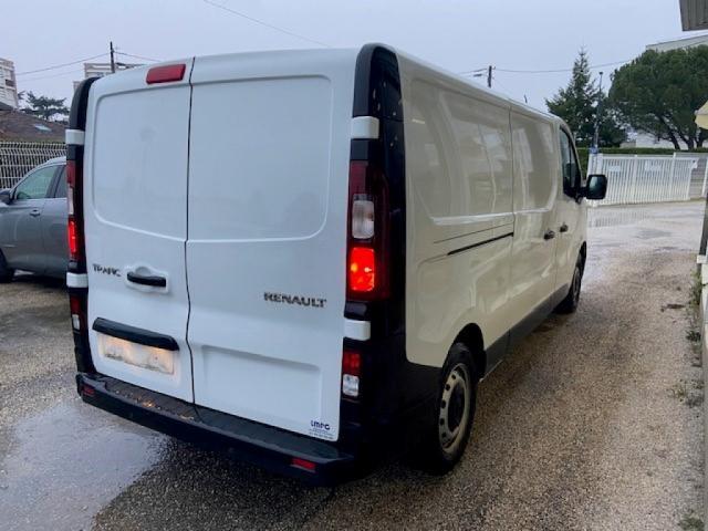 Renault Trafic image 4
