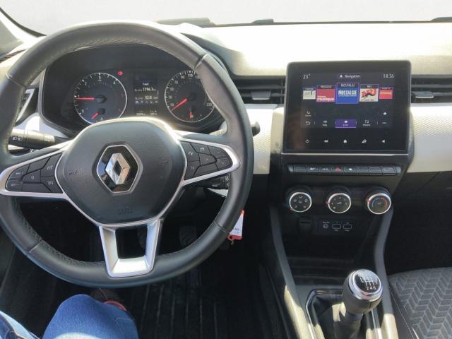 Renault Clio image 6