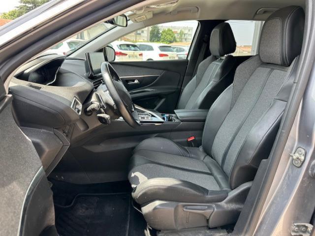 Peugeot 3008 image 1