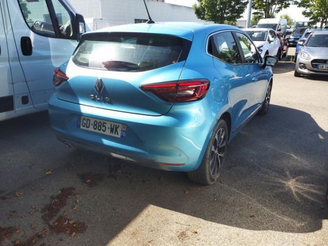 Renault Clio image 2