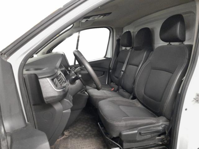 Renault Trafic image 3