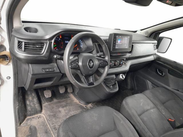 Renault Trafic image 9
