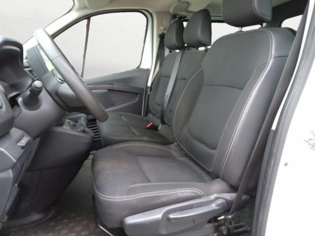 Renault Trafic image 6