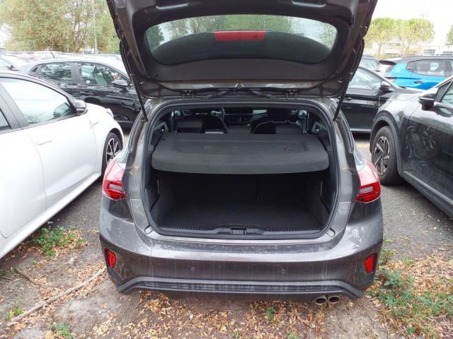 Ford Focus image 8