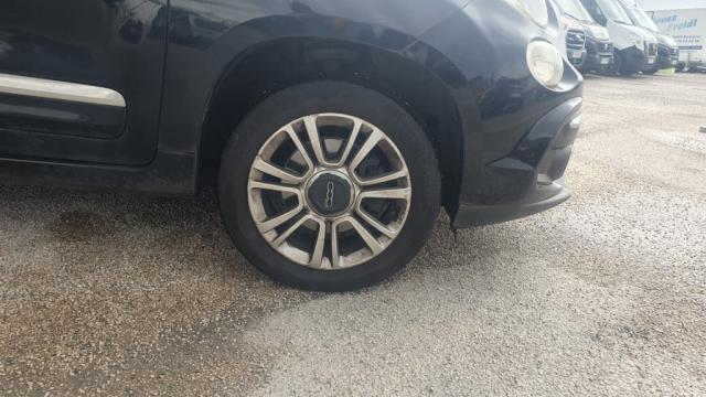 Fiat 500l image 4