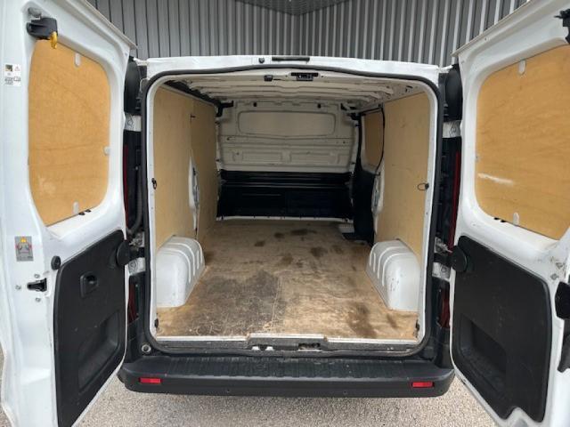 Renault Trafic image 3