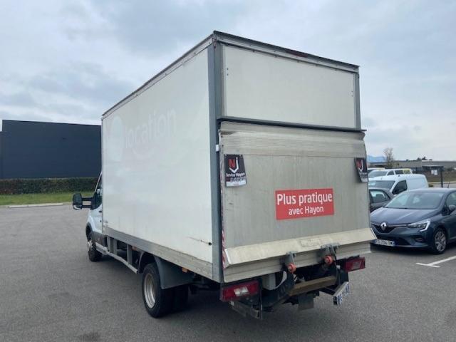 Ford Transit image 2